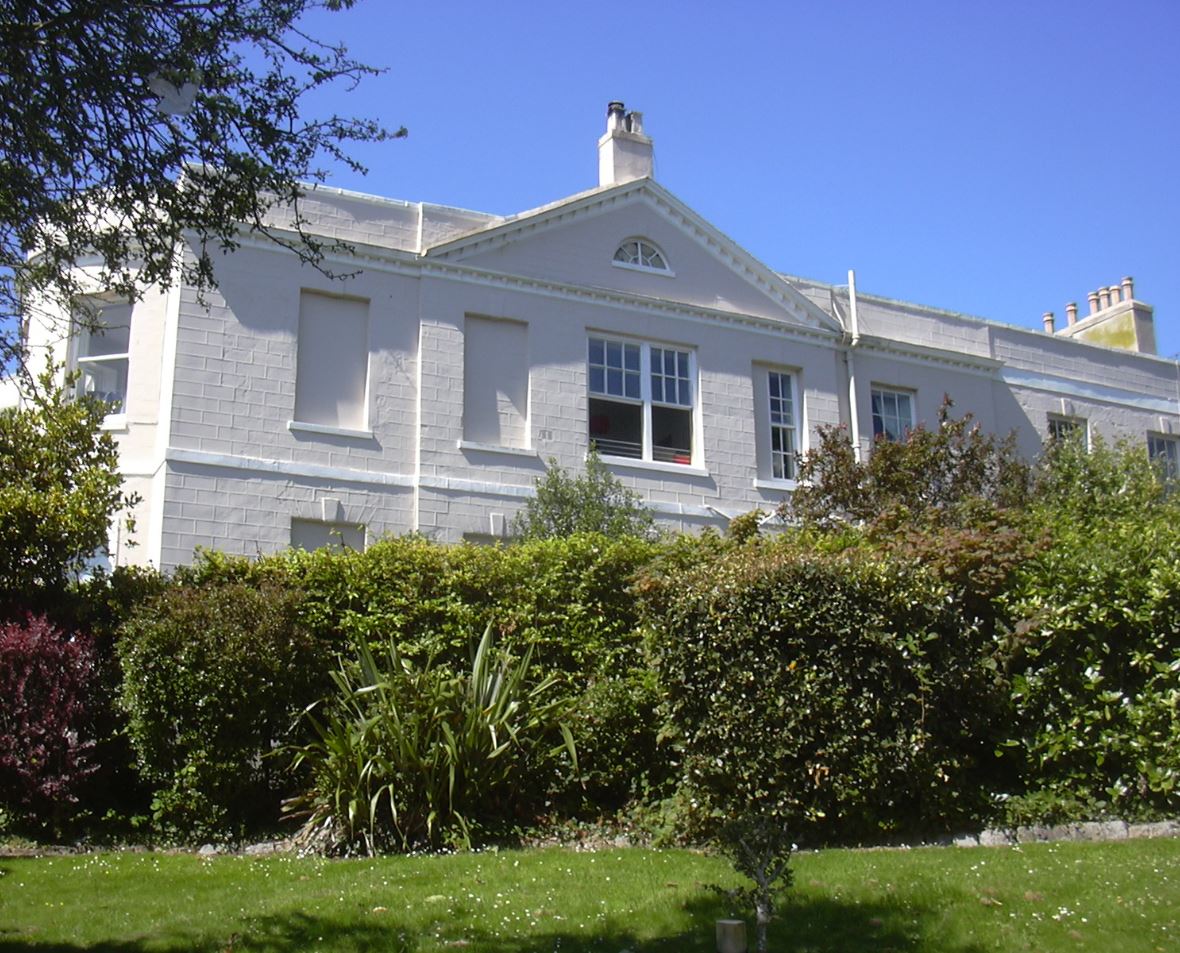 Grove Hill House